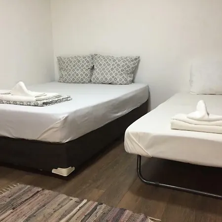 Студио Орхидея Apartamento *